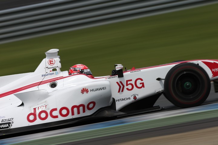 フリー走行2回目: 松下信治（DOCOMO DANDELION M6Y SF14）