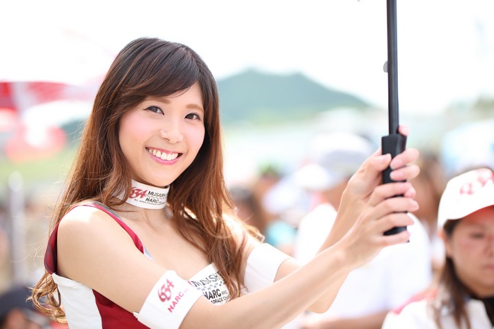 ピットウォーク: レースクイーン