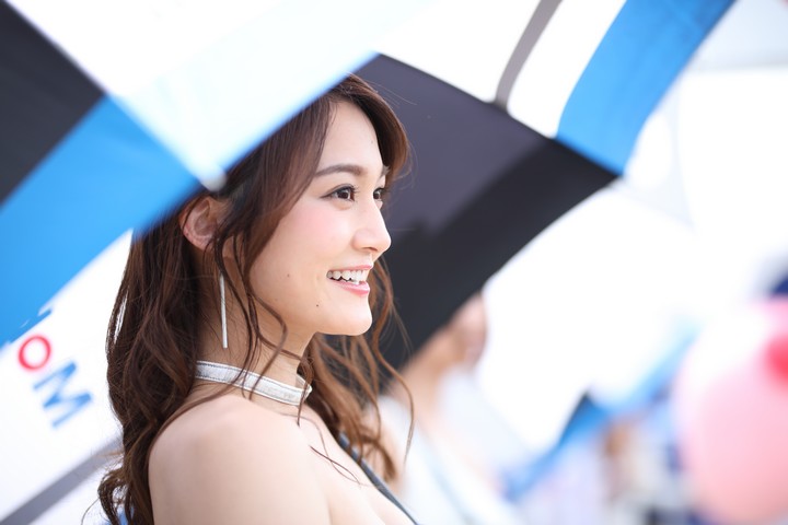 ピットウォーク: レースクイーン