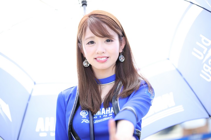 ピットウォーク: レースクイーン