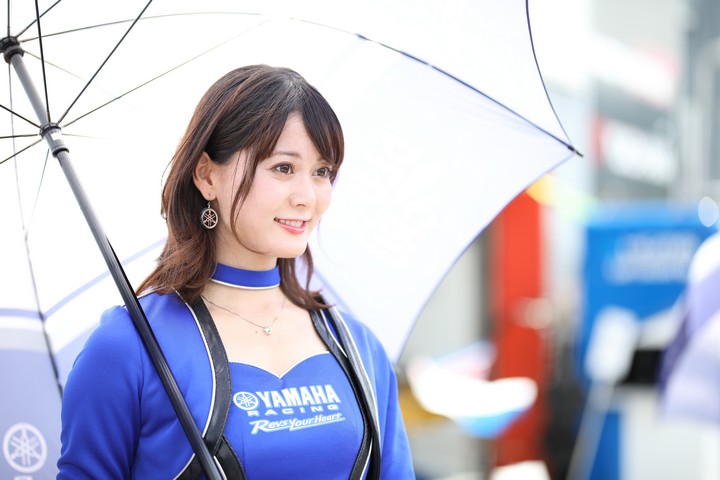 ピットウォーク: レースクイーン