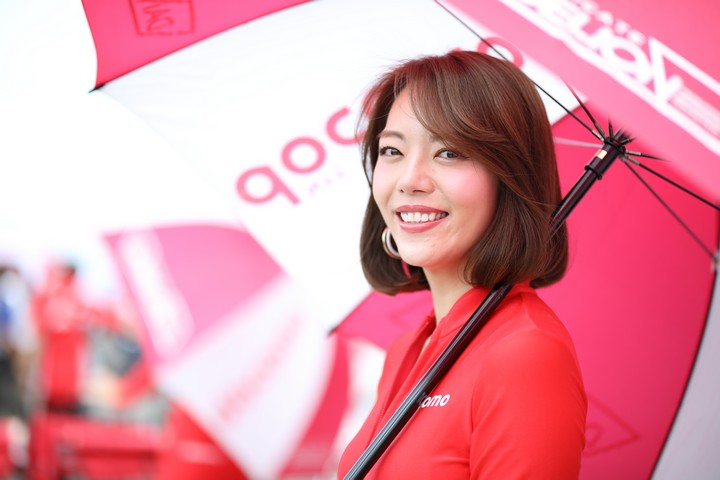 ピットウォーク: レースクイーン