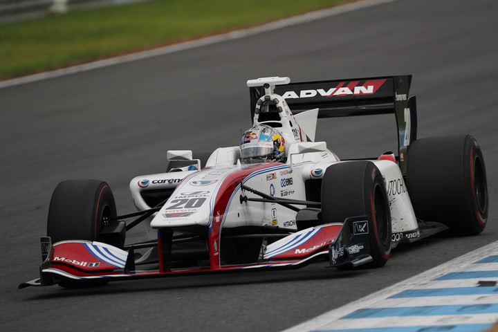 決勝2位は平川亮（ITOCHU ENEX TEAM IMPUL SF14）