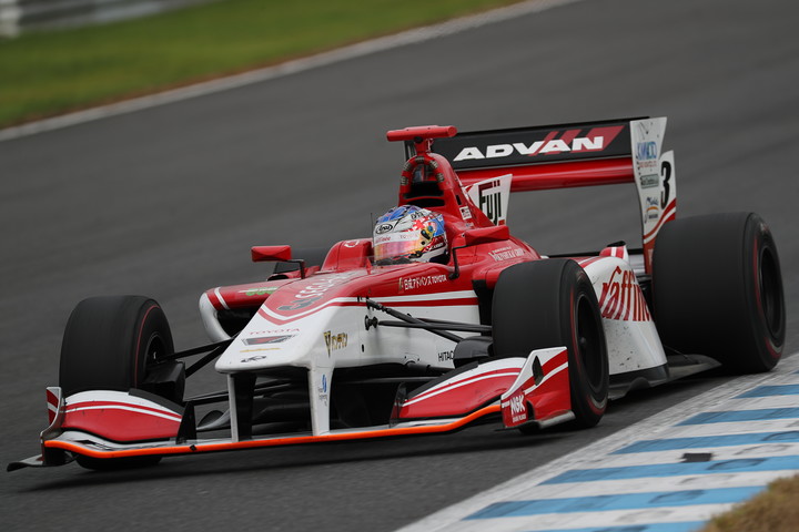 決勝3位はニック・キャシディ（ORIENTALBIO KONDO SF14）