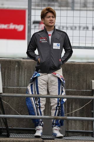 公式練習: 高星明誠（KONDO RACING）