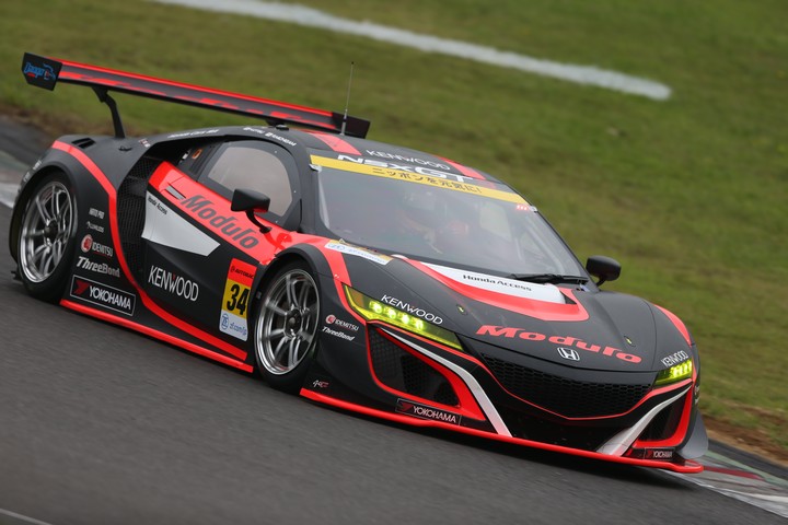 公式練習: 道上龍（Modulo KENWOOD NSX GT3）