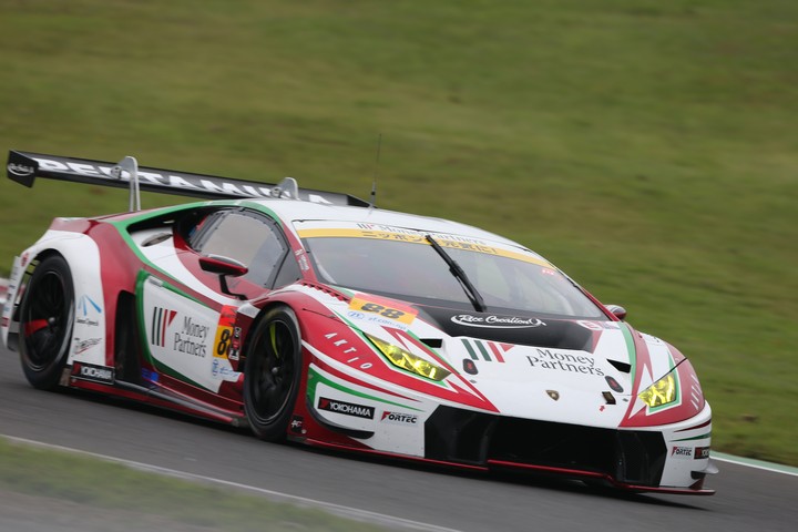 公式練習: 平峰一貴（マネパ ランボルギーニ GT3）