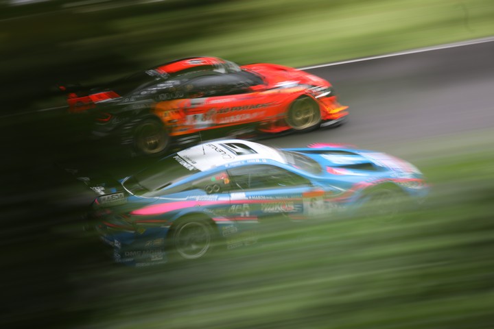 公式練習: 野尻智紀／伊沢拓也組（ARTA NSX-GT）と大嶋和也／フェリックス・ローゼンクヴィスト組（WAKO'S 4CR LC500）