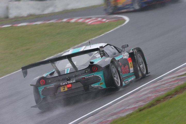 公式練習: 高橋一穂／加藤寛規組（シンティアム・アップル・ロータス）