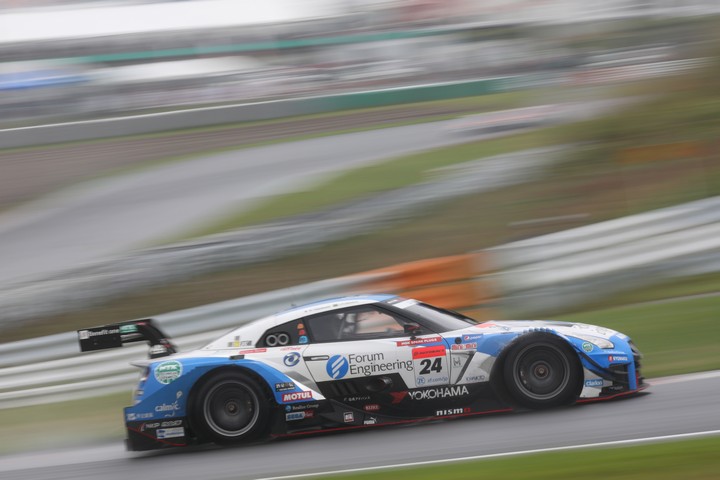 公式練習: ジョアオ・パオロ・デ・オリベイラ／高星明誠組（フォーラムエンジニアリングADVAN GT-R）