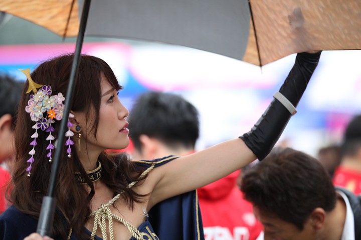 ピットウォーク: レースクイーン