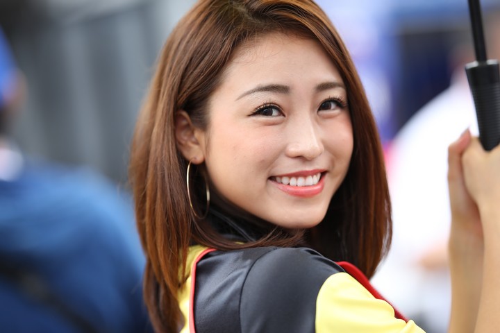 ピットウォーク: レースクイーン