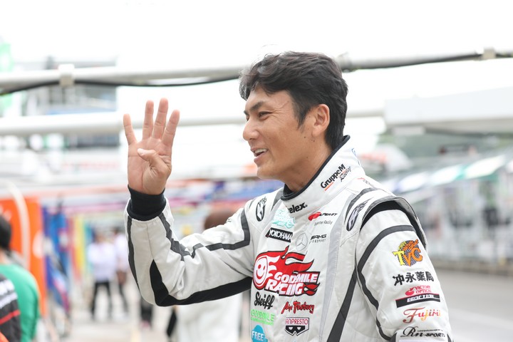 公式予選: 谷口信輝（ GOODSMILE RACING ＆ TeamUKYO）