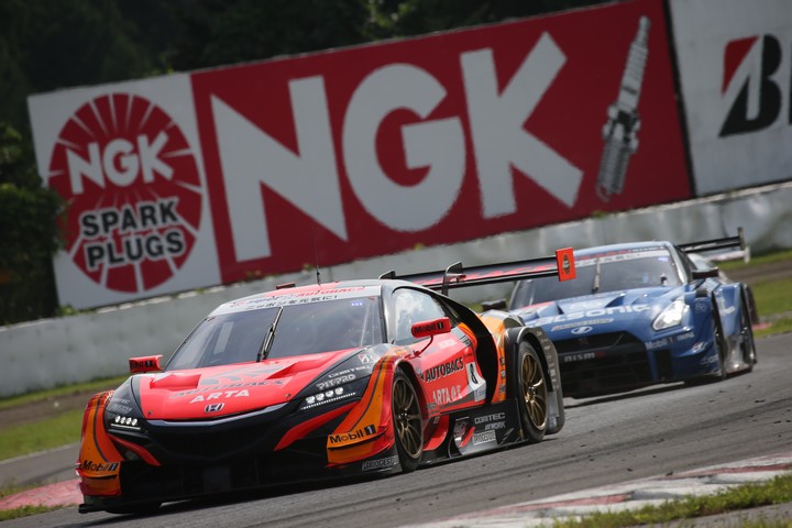 決勝レース: 伊沢拓也（ARTA NSX-GT）