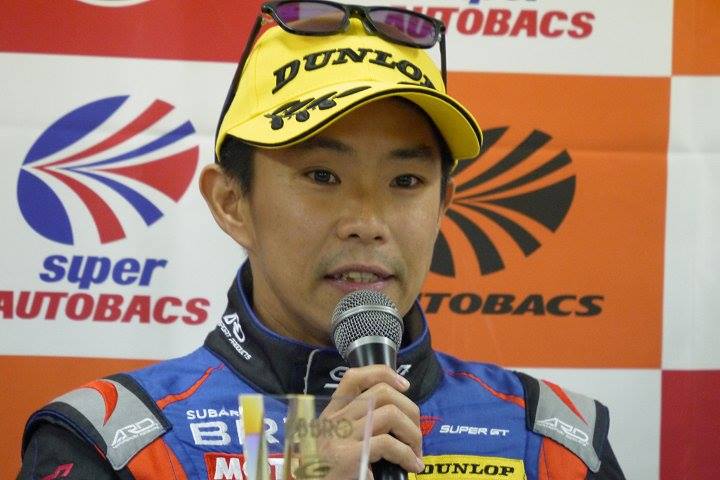 予選記者会見: GT300クラスポールポジションの井口卓人（R&D SPORT）
