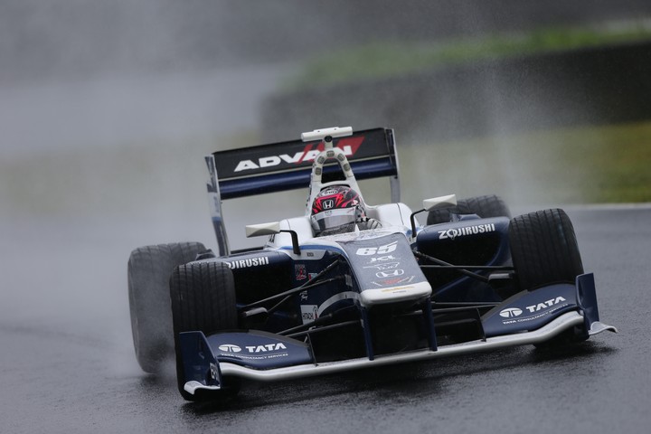 フリー走行1回目: 伊沢拓也（TCS NAKAJIMA RACING SF14）