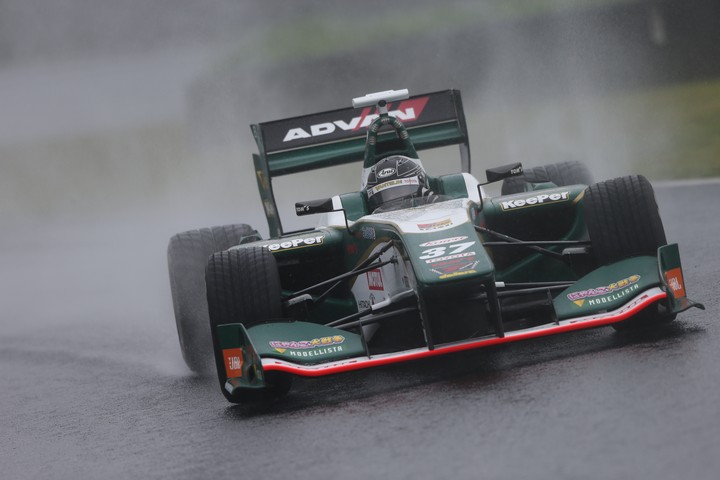 フリー走行1回目: ジェームス・ロシター（VANTELIN KOWA TOM’S SF14）