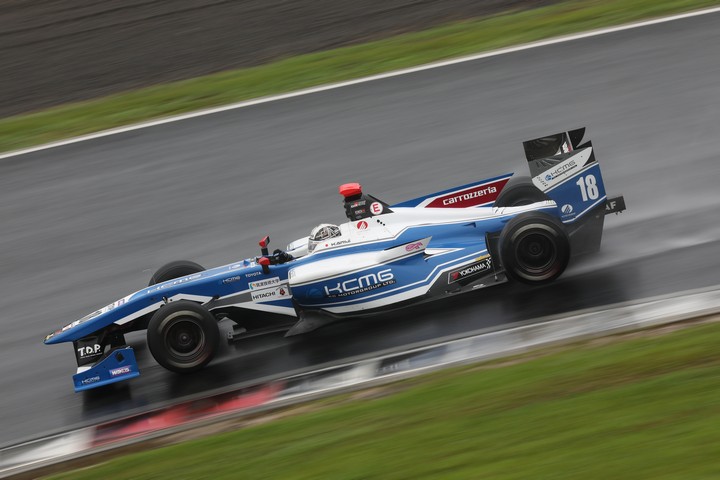 フリー走行1回目: 小林可夢偉（KCMG Elyse SF14）