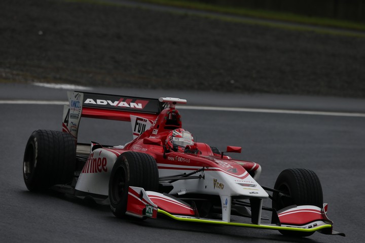 フリー走行1回目: 山下健太（ORIENTALBIO KONDO SF14）