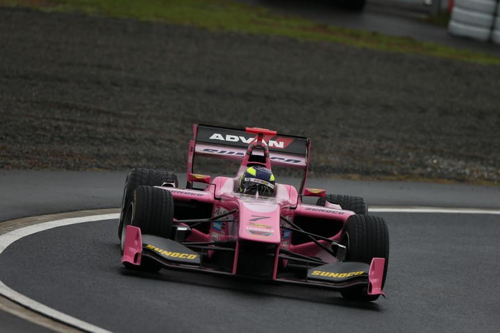 フリー走行1回目: トム・ディルマン（UOMO SUNOCO SF14）