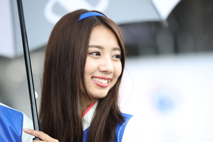 ピットウォーク: レースクイーン