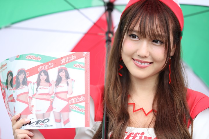 ピットウォーク: レースクイーン