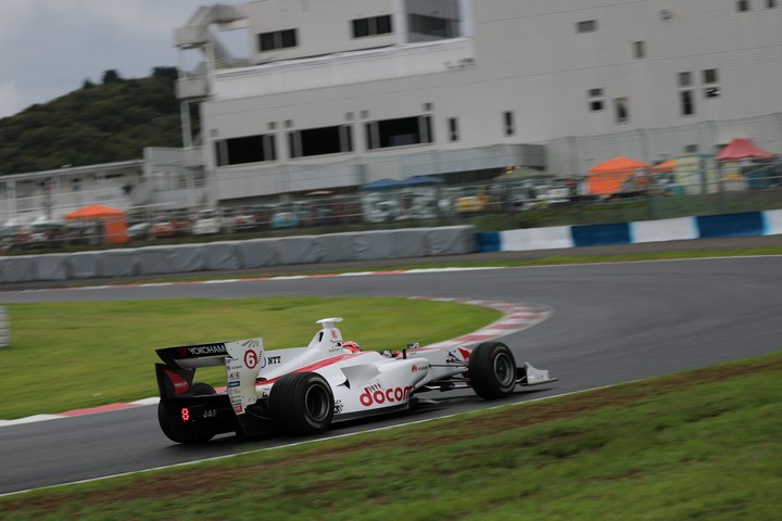 公式予選: 松下信治（DOCOMO DANDELION M6Y SF14）