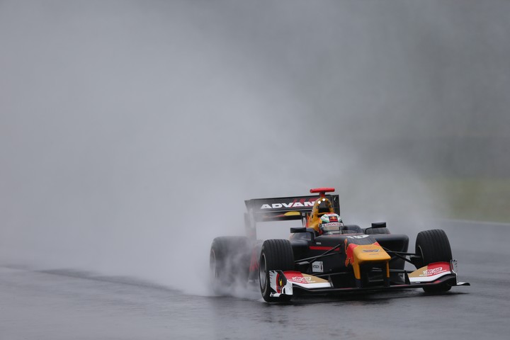 フリー走行2回目: 福住仁嶺（TEAM MUGEN SF14）