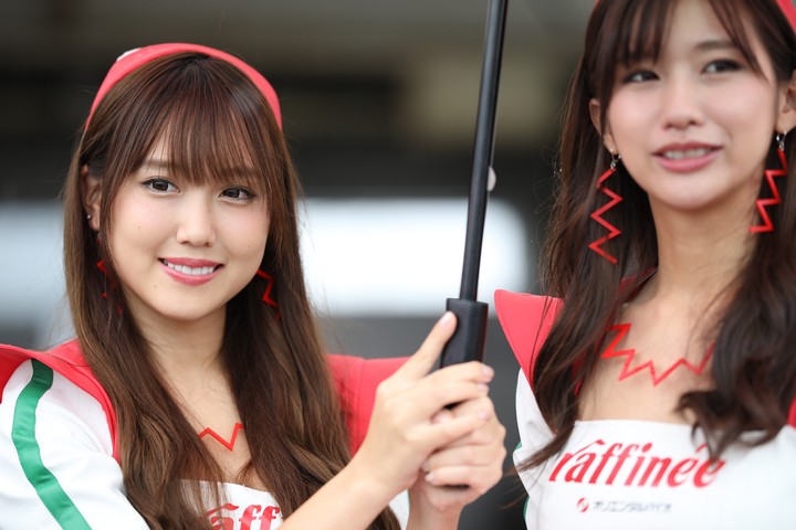 ピットウォーク: レースクイーン