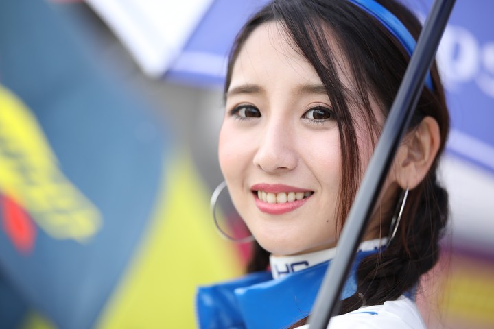 ピットウォーク: レースクイーン