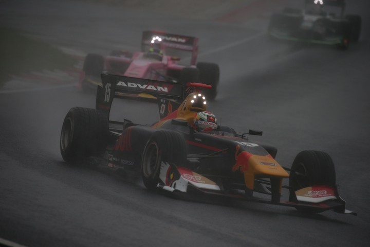 決勝レース: 福住仁嶺（TEAM MUGEN SF14）