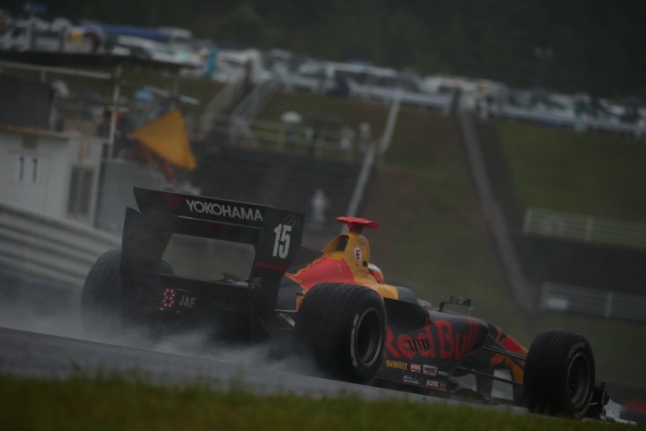 決勝レース: 福住仁嶺（TEAM MUGEN SF14）