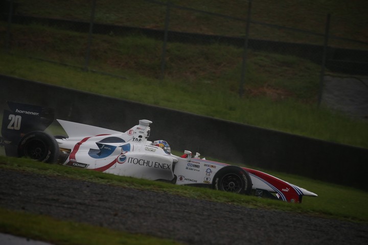 決勝レース: 平川亮（ITOCHU ENEX TEAM IMPUL SF14）