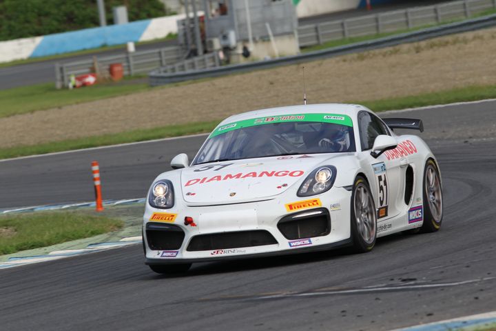 ST-Zクラス優勝は石原将光／坂本祐也 ／池田大祐組（DIAMANGO Cayman）