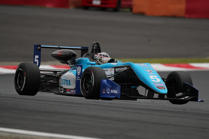 第18,19戦とも予選8位、初参戦の大草りき（Planexスマカメ・F3）