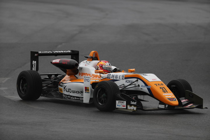 決勝3位は宮田莉朋（カローラ中京Kuo TOM'S F317）