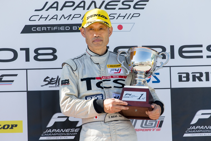 インディペンデントカップ優勝の仲尾恵史（TEAM RIGHT WAY）