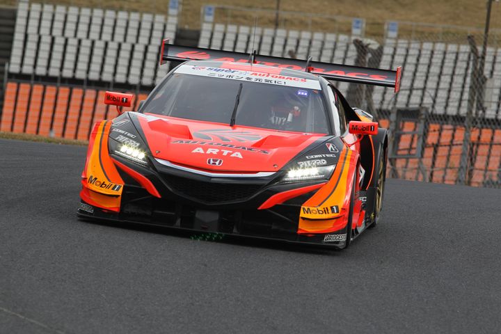 公式練習: GT500クラストップタイムの野尻智紀／伊沢拓也組（ARTA NSX-GT）