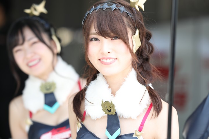 ピットウォーク: レースクイーン