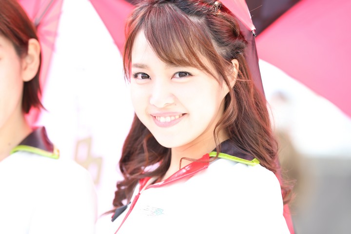 ピットウォーク: レースクイーン