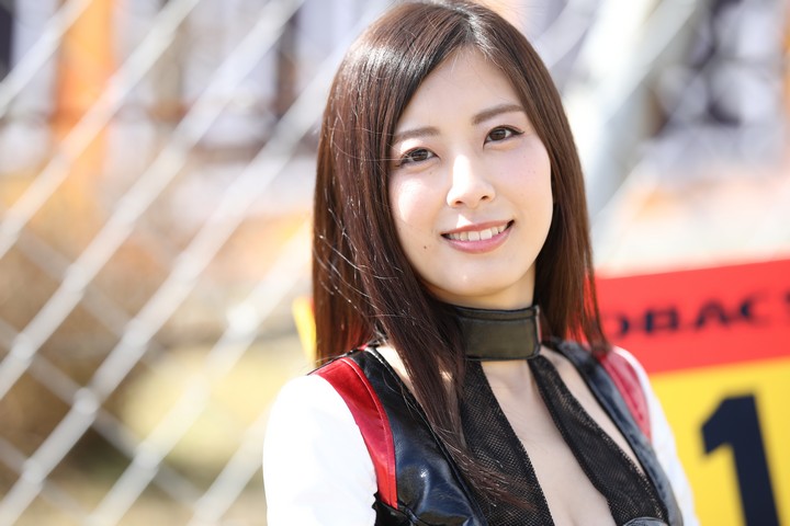 ピットウォーク: レースクイーン