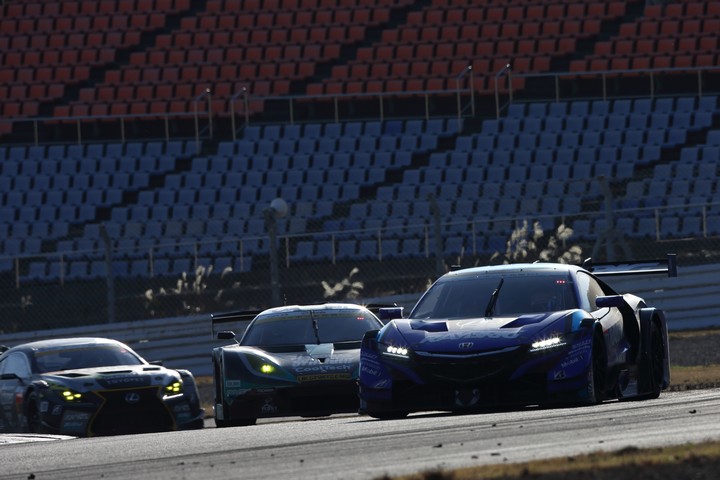 決勝レース: 山本尚貴（RAYBRIG NSX-GT）