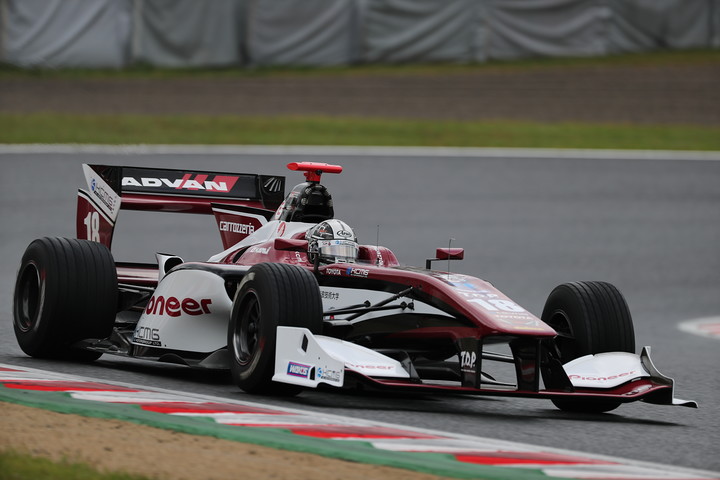 フリー走行1回目: トップタイムは小林可夢偉（KCMG Elyse SF14）