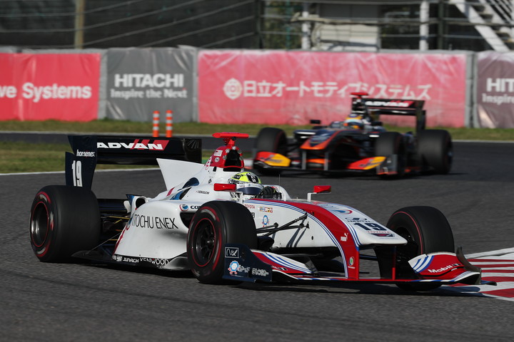 フリー走行2回目: トップタイムは関口雄飛（ITOCHU ENEX TEAM IMPUL SF14）