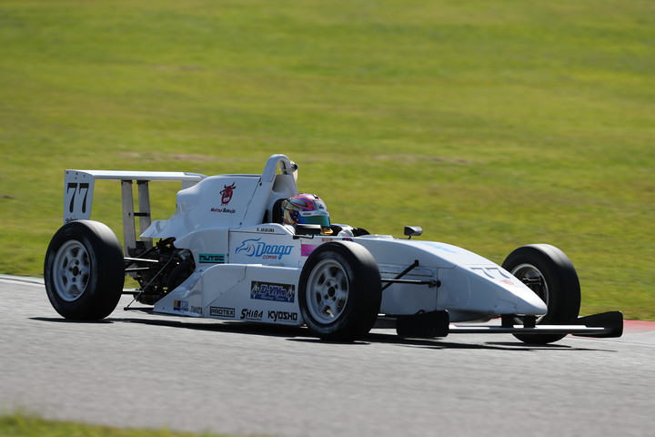 予選3位の荒川麟（Drago CORSE 10V）