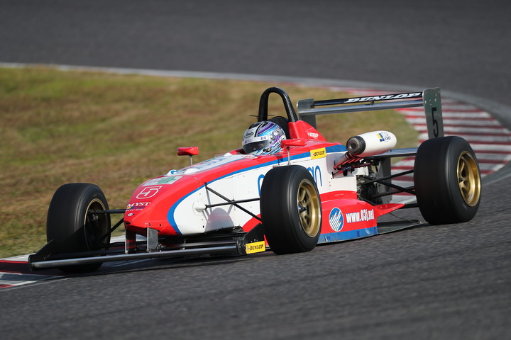 優勝は太田格之進（MARUSAN・ミスト）