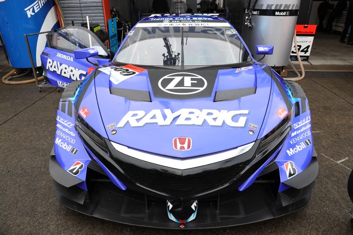 オープンピット: RAYBRIG NSX-GT