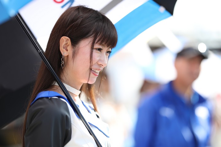 ピットウォーク: レースクイーン