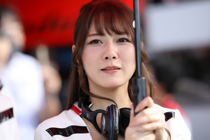 ピットウォーク: レースクイーン