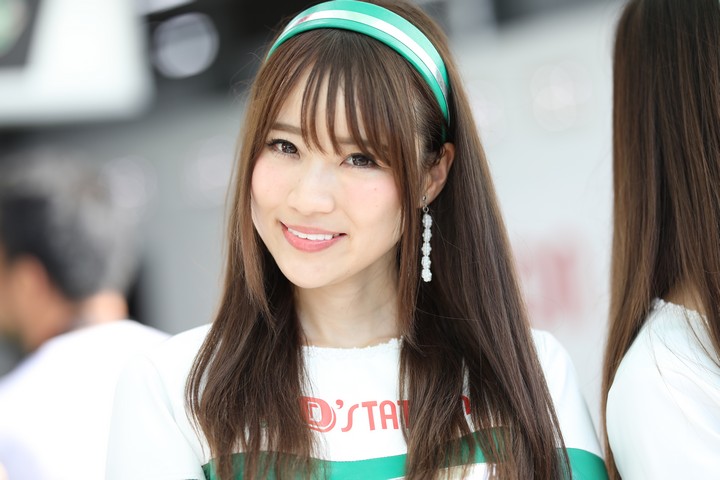 ピットウォーク: レースクイーン